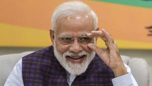 8 கோடி விவசாயிகளுக்கு  இன்ப அதிர்ச்சி தந்த பிரதமர் மோடி.. வரப்போகுது பணம்.. செக் பண்ணுங்க 
