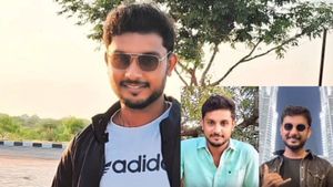 இன்னொரு நாகர்கோவில் காசியா நெல்லை சுந்தர்? தோண்ட தோண்ட பெண்களின் படங்கள்.. மன்மத லீலைகள் 