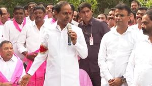 சந்திரபாபு நாயுடுவுக்கு ஷாக்-தெலுங்கானா தெலுங்குதேசம் கட்சி மாஜி தலைவர் பிஆர்எஸ் கட்சிக்கு தாவினார்! 