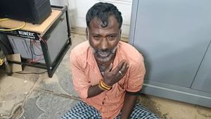  ராத்திரி மது போதை மப்பில்.. ஊட்டி கணேசன் செஞ்ச வேலை.. அதுவும் சிஎம் ஸ்டாலின் வீட்டுக்கே! 