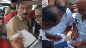 சேலம் டூ சிதம்பரம் சென்ற ஏசி பேருந்தில் போலி டிக்கெட்.. வசூல் வேட்டை நடத்தி பிடிபட்ட நடத்துநர்! 