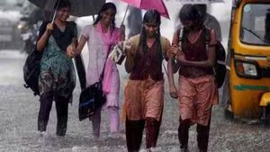 5 மாவட்டங்களுக்கு அலர்ட்.. நீடிக்கும் கனமழை.. பள்ளிகளுக்கு விடுமுறை.. உங்க ஊர் இருக்கா செக் பண்ணுங்க