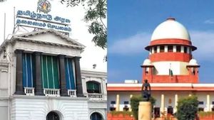  பிராமணர்கள் பிடியில் கோவில்கள் இருப்பதை உடைக்க வேண்டும்: உச்சநீதிமன்றத்தில் தமிழக அரசு பரபர வாதம்