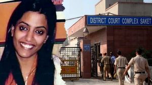  டெல்லியை அதிர வைத்த பத்திரிகையாளர் சவுமியா கொலை வழக்கு.. 4 பேருக்கு ஆயுள் தண்டனை.. கோர்ட் அதிரடி