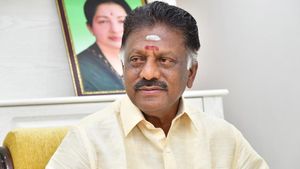 இறுதி தீர்ப்பு இறைவன் கையில்.. மேல்முறையீட்டு மனு குறித்து விரக்தியாக பேசிய ஓபிஎஸ் 