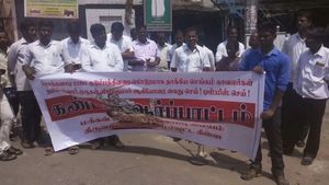 தி.மலை 2016 சம்பவம்..  குடும்பத்தையே கண்மூடித்தனமாக தாக்கிய போலீஸ்.. ஹைகோர்ட் போட்ட அதிரடி உத்தரவு 