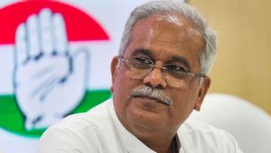 காங்கிரஸ் சறுக்கிய இடத்தில் ஸ்கோர் செய்த பாஜக.. சத்தீஷ்கரில் தோல்விக்கு இதுதான் காரணமா?