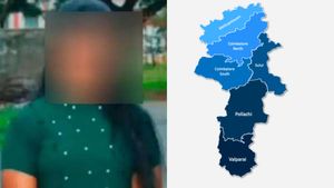 அழகான பொண்ணு லாட்ஜில்.. ஆயுர்வேத மசாஜ்.. கொஞ்சமும் யோசிக்கலயே.. சார் உடனே கிளம்பிட்டாரு.. கோவையில்