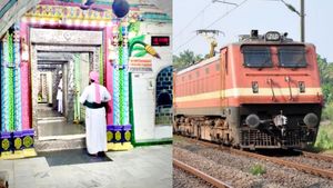 நாகூர் தர்ஹா கந்தூரி விழா! 3 ரயில்களில் கூடுதலாக 2 பெட்டிகள் இணைப்பு! -திருச்சி கோட்ட ரயில்வே 