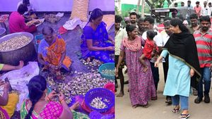 எம்.ஜி.ஆர். பாணியில் கனிமொழி! சாப்பாடு விஷயத்தில் தாராளம்! மக்களை மனம் குளிர வைத்த பின்னணி! 