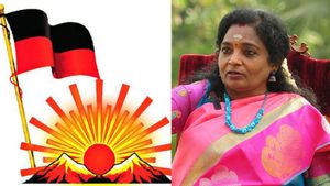 மக்கள் வெள்ளத்தில் தத்தளித்த போது முதல்வர் ஸ்டாலின் டெல்லி போனார்.. தூத்துக்குடியில் தமிழிசை குமுறல்