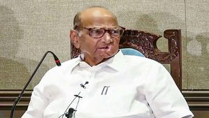 பிரதமர் வேட்பாளர் எனும் 'ஆணியே' வேண்டாம்.. 'இந்தியா' கூட்டணியில் ஏன் சண்டை? ஒரே போடு போட்ட 'பவார்'! 