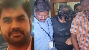 பிரதமர் ஆபீசில் இருந்து ஆர்டர்.. வாட்ஸ்அப் மூலமாக மிரட்டிய அங்கித் திவாரி: FIRல் வெளியான பரபர தகவல்!