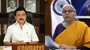 தமிழக மக்கள் வெள்ளத்தில் தத்தளித்தபோது, ஸ்டாலின் டெல்லி சென்றது ஏன்? நிர்மலா சீதாராமன் சரமாரி கேள்வி