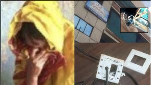 படுக்கையறை விருந்தாளி.. புதுச்சேரி ஓட்டல் ரூமில்.. யாரந்த 4 பேர்.. கோவாவுக்கே கிளம்பி போன போலீஸ்