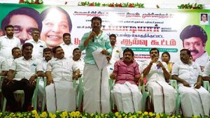 ''கிறிஸ்துவர்கள் மீது திமுகவுக்கு அக்கறை இருந்திருந்தால் இப்படி செய்வார்களா?'' -மதுரை டாக்டர் சரவணன் 