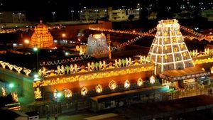 திருப்பதியில் வைகுண்ட ஏகாதசி.. 10 நாட்கள் சொர்க்கவாசல் திறப்பு.. விஐபி பிரேக் தரிசனம் ரத்து 