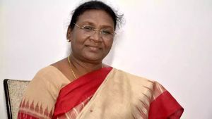 மொத்த சட்டமும் மாறிடுச்சு.. இனி ஐபிசி, சிஆர்பிசி இல்ல! 3 குற்றவியல் மசோதாக்களுக்கு ஜனாதிபதி ஒப்புதல் 