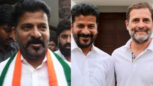 தெலங்கானா முதல்வராக பதவி ஏற்றார் ரேவந்த் ரெட்டி.. பதவி பிரமாணம் செய்து வைத்த ஆளுநர் தமிழிசை