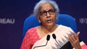 லோன் ஆப்கள்.. மத்திய அரசின் தரமான சம்பவம்.. லோக்சபாவில் நிர்மலா சீதாராமன் வெளியிட்ட தகவல் 
