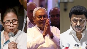 ஸ்டாலின், மமதா, நிதிஷ், அகிலேஷ் வரலை..I.N.D.I.A bloc நாளைய கூட்டம் ஒத்திவைப்பு-அடுத்து எப்போது? 