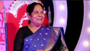 பிரபல நடிகை லீலாவதி காலமானார்.. பெங்களூரில் பிரிந்த உயிர்.. பெரும் சோகம்.. யார் இவர் தெரியுமா? 