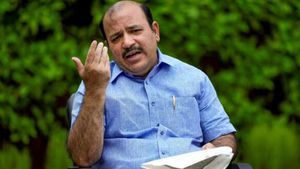 பாஜகவை கடுமையாக சாடும்..  டேனிஷ் அலி பகுஜன் சமாஜ் கட்சியில் இருந்து சஸ்பெண்ட்.. மாயாவதி அதிரடி 