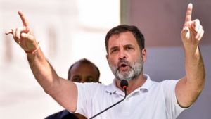 நாடாளுமன்றத்தில் திடீர் தாக்குதல்.. உண்மையில் என்ன காரணம்.. ராகுல் காந்தி பரபர பேச்சு! என்ன சொன்னார்