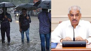  தூத்துக்குடி, திருநெல்வேலியில்.. 10 ஹெலிகாப்டர்களில் 27 டன் உணவு விநியோகம்! சிவ்தாஸ் மீனா விளக்கம் 