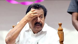 நடுஇரவில் எடுத்த முடிவு.. பொன்முடி மட்டும் இதை செய்யலைன்னா.. மொத்தமாக சிக்கலாகி இருக்கும்.. அதிருதே 