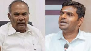 அப்பாவு போன்ற இடைத்தரகர் தமிழ்நாட்டிலேயே கிடையாது.. தகுதியே இல்லை.. அண்ணாமலை பரபர பேச்சு! என்னாச்சு?