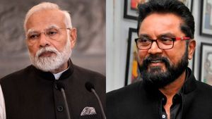 வெளிநாட்டில் உயர்ந்த இந்தியர்களின் மதிப்பு..  காரணம் மோடி! புகழ்ந்த சரத்குமார் பாஜகவில் ஐக்கியம்? 