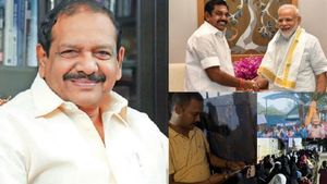 அதிமுக - பாஜக ரகசிய டீலிங்.. அதிராம்பட்டினம் பள்ளி விவகாரத்தில் அவசரம் வேண்டாம்! பீட்டர் அல்போன்ஸ் 