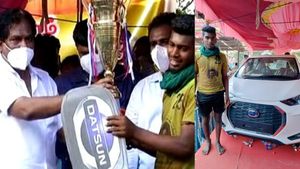  அவனியாபுரம் ஜல்லிக்கட்டு.. 17 காளைகளை அடக்கிய கார்த்திக்.. கார் பரிசளித்த அமைச்சர்கள் 