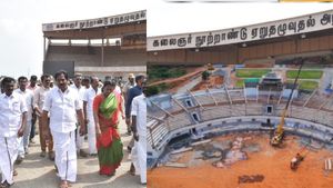  அலங்காநல்லூர் ஜல்லிக்கட்டு அரங்கத்திற்கு பெயர் இதுதான்.. “கலைஞர் நூற்றாண்டு ஏறுதழுவுதல் அரங்கம்”!