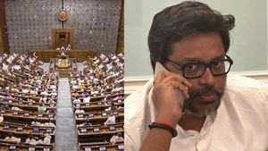 லோக்சபா தேர்தலுக்கு நிலைய வித்வான் 'சுனில்' இல்லைதான்.. காங்கிரஸின் 2024 ஸ்கெட்சே வேற லெவலாமே! 