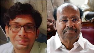 தொடர்ந்து 48 மணி நேர பணியால் தஞ்சை அரசு மருத்துவக் கல்லூரி மாணவர் மரணம்.. ராமதாஸ் அதிர்ச்சி தகவல் 