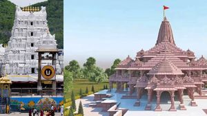 அயோத்தி ராமர் கோவிலுக்கு போகும் திருப்பதி லட்டுகள்.. பக்தர்களுக்கு சுவையான பரிசு தரும் தேவஸ்தானம் 