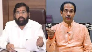 சிவசேனா: மகாராஷ்டிரா சபாநாயகர் அதிரடி தீர்ப்பு-உத்தவ் தாக்கரேவுக்கு பின்னடைவு- 2022-ல் என்ன நடந்தது? 