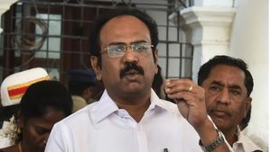 மூன்று எழுத்தில் மாநிலங்களின் மூச்சை அடைக்கும் மத்திய அரசின் GST: அமைச்சர் தங்கம் தென்னரசு விளாசல்! 