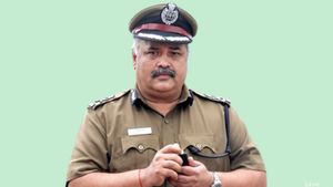 பெண் ஐபிஎஸ் அதிகாரிக்கு பாலியல் தொல்லை! ராஜேஷ் தாஸின் மேல் முறையீட்டு மனு.. இன்று தீர்ப்பு 