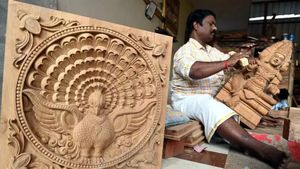 அசர வைக்கும் அயோத்தி ராமர் கோயில் கதவுகள்.. வடிவமைத்த தமிழர்கள்! என்னாது அந்த ஊர்க்காரர்களா? 