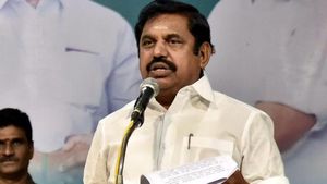  முந்தைய முதலீட்டாளர் மாநாடு என்ன ஆச்சு.. எவ்வளவு வேலை கிடைத்தது.. வெள்ளை அறிக்கை கேட்கும் எடப்பாடி