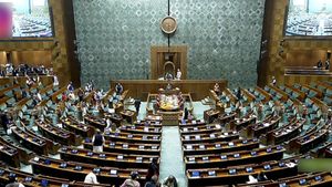  Budget 2024: நாளை கூடும் நாடாளுமன்றம்- டெல்லியில் மத்திய அரசு கூட்டிய அனைத்து கட்சிக் கூட்டம்!