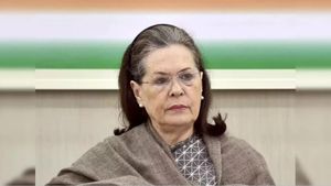 ‛தோல்வி பயம்’.. நாடாளுமன்ற தேர்தலில் போட்டியிட மறுக்கும் சோனியா காந்தி? ராஜ்யசபா எம்பியாக முடிவு 
