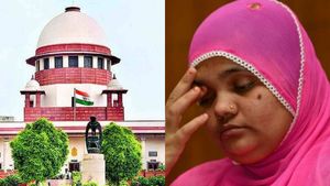 அவகாசம் தரமுடியாது.. ஜன.,21க்குள் 11 பேரும் சரணடையனும்! பில்கிஸ் பானு வழக்கில் உச்சநீதிமன்றம் அதிரடி