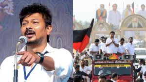 ஹிட்லர்களின் தோல்வி ஸ்டாலினிடம்தான்.. வரலாற்று மரபு தொடரும்.. சபதம் எடுத்த திமுக இளைஞரணி!
