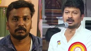  இளைஞரணி மாநாட்டில் பங்கேற்றுவிட்டு வீடு திரும்பிய திமுக நிர்வாகி பலி.. அதிர்ந்து போன உதயநிதி!