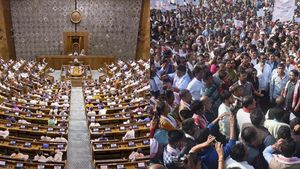 17-வது லோக்சபா நிறைவேற்றிய குடியுரிமை திருத்த சட்டம் CAA- அஸ்ஸாம் முதல் குமரி வரை கொந்தளிப்பு! 