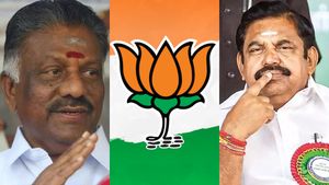 பாஜகவால்தான் அதிமுக ஆட்சியே இருந்தது.. துரோகம் செய்து விட்டார் எடப்பாடி.. பன்னீர் செல்வம்  தாக்கு 